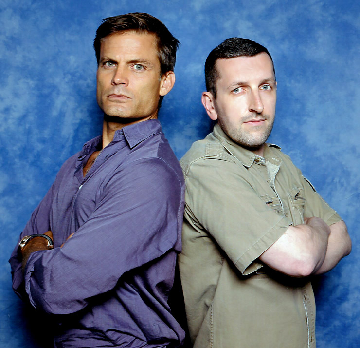 How tall is Casper Van Dien