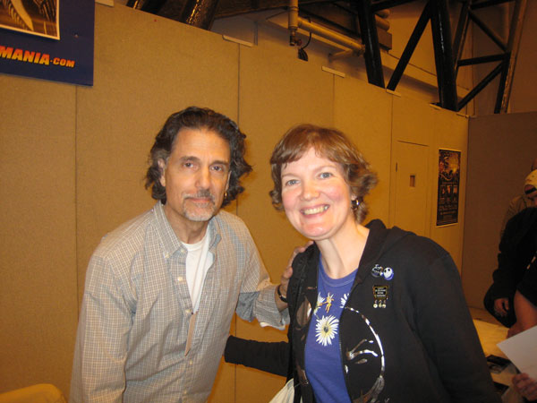 How tall is Chris Sarandon