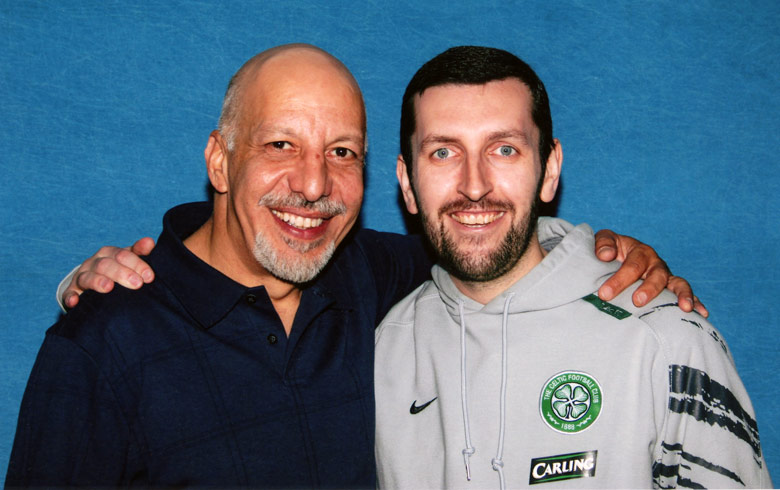 How tall is Erick Avari