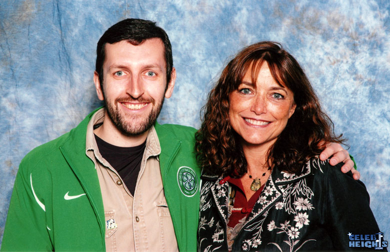 How tall is Karen Allen