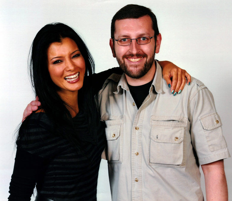 How tall is Kelly Hu