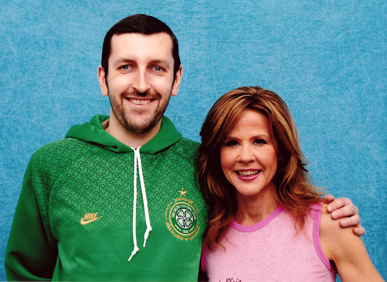 How tall is Linda Blair