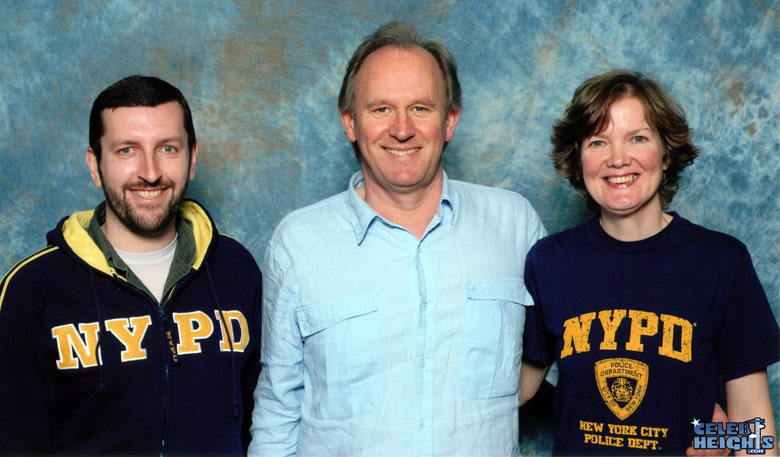 How tall is Peter Davison