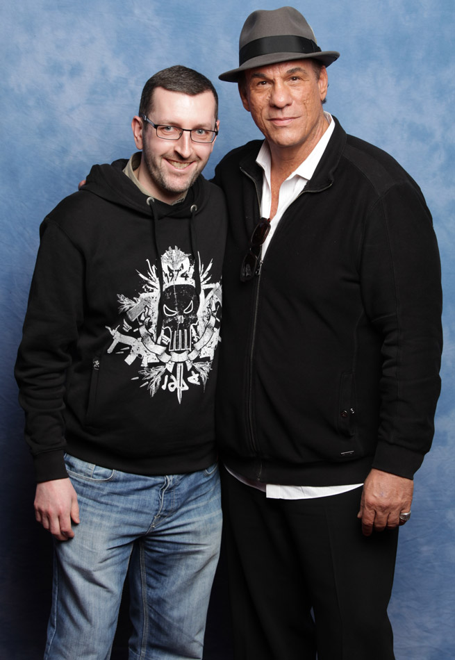 How tall is Robert Davi