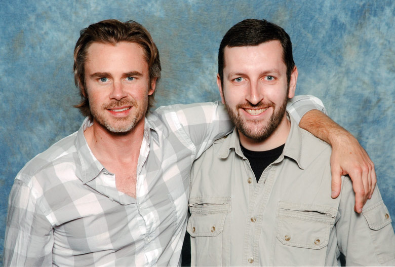 How tall is Sam Trammell