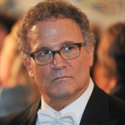 Height of Albert Brooks