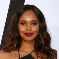 Height of Alisha Boe