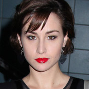 Height of Allison Scagliotti