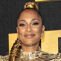 Height of Amanda Seales