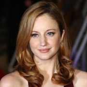 Height of Andrea Riseborough