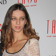 Height of Angela Sarafyan