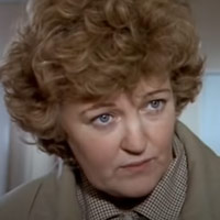 Height of Brenda Fricker