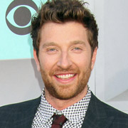 Height of Brett Eldredge