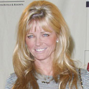 Height of Cheryl Tiegs