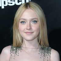 Height of Dakota Fanning