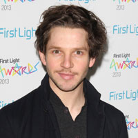 Height of Damien Molony