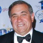 Height of Dan Lauria