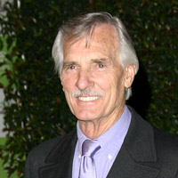 Height of Dennis Weaver