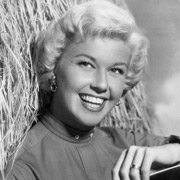 Height of Doris Day