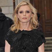 Height of Emilia Fox