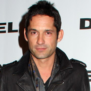 Height of Enrique Murciano