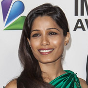 Height of Freida Pinto