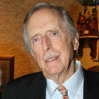 Height of Fritz Weaver