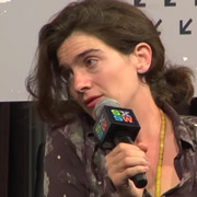 Height of Gaby Hoffmann