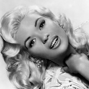 Height of Jayne Mansfield