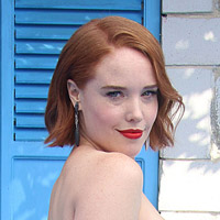 Height of Jessica Keenan Wynn