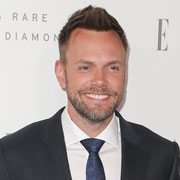 Height of Joel McHale