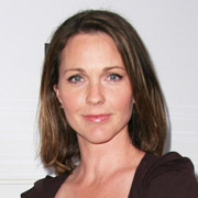 Height of Kelli Williams