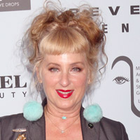 Height of Kimmy Robertson