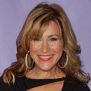 Height of Lisa Ann Walter