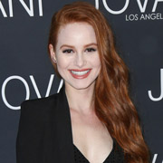 Height of Madelaine Petsch