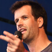 Height of Marcus Brigstocke