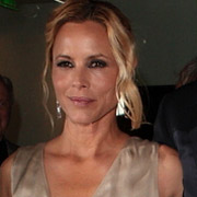 Height of Maria Bello