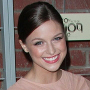 Height of Melissa Benoist