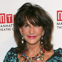 Height of Mercedes Ruehl