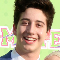 Height of Milo Manheim