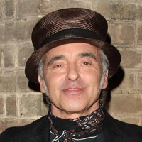 Height of Nils Lofgren