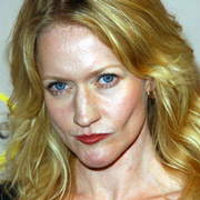 Height of Paula Malcomson