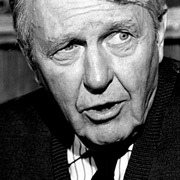 Height of Ralph Bellamy