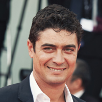 Height of Riccardo Scamarcio