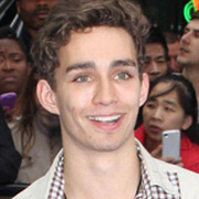 Height of Robert Sheehan