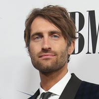 Height of Ryan Hurd