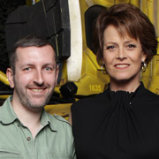 Height of Sigourney Weaver