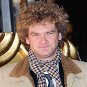 Height of Simon Farnaby