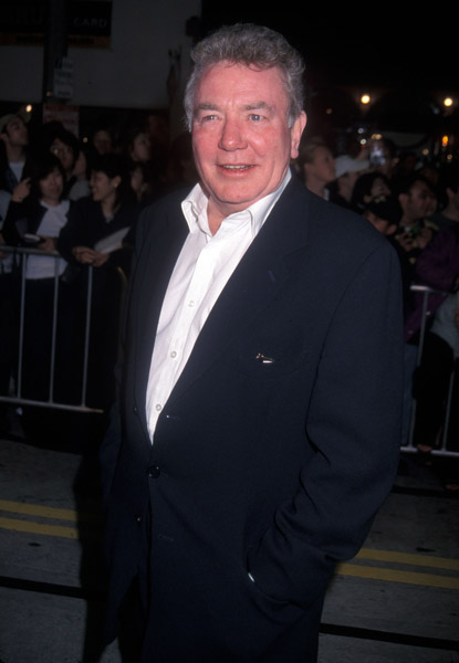 How tall is Albert Finney