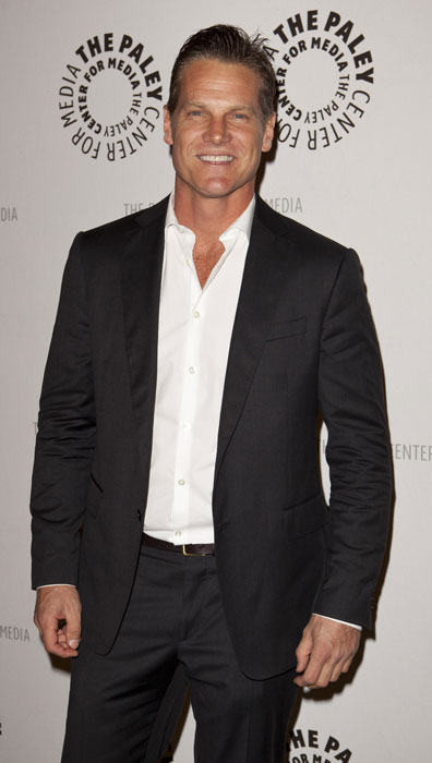 How tall is Brian Van Holt